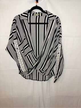 Gianni Bini Black and White Striped Lace-Trim Wrap Button Down